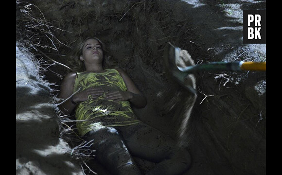 Pretty Little Liars saison 4, épisode 24 : qui a enterré Alison ?