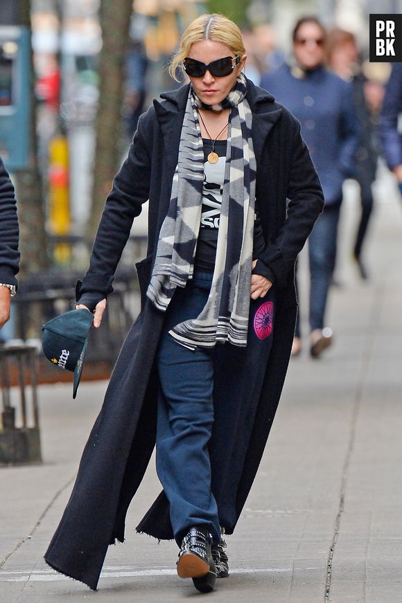 Madonna : les looks de stars sur tapis rouge VS dans la rue