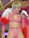  Miley Cyrus met en pause son Bangerz Tour pour des raisons médicales 