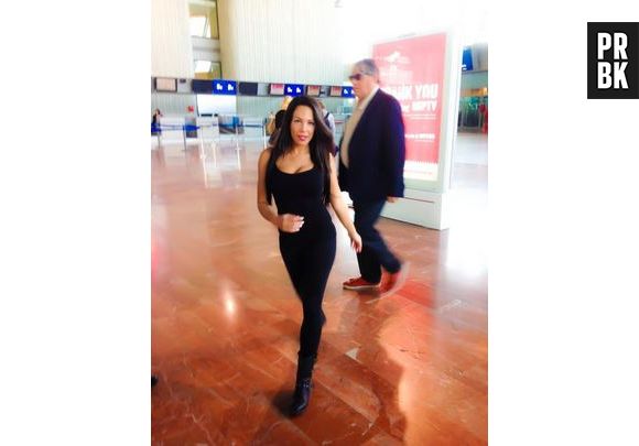 Kim (Les Marseillais à Rio) : selfie sexy et décolleté XXL