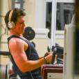 Divergente 2 : Miles Teller travaille ses muscles à la salle de gym le 4 juin 2014