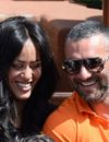 Amel Bent câline avec son chéri dans les tribunes de Roland Garros 2014