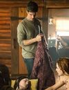 Under the Dome saison 2, épisode 1 : Eddie Cahill et Rachelle Lefevre sur une photo