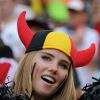 Axelle : supportrice sexy du Mondial 2014 pendant Belgique VS Russie
