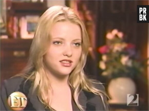 Secret Story 8 : Joanna en 2004 lors d'une interview à la télévision américaine