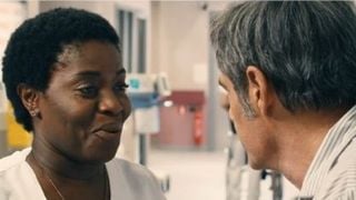 Claudia Tagbo et Fred Testot dans la bande-annonce de Bon rétablissement !