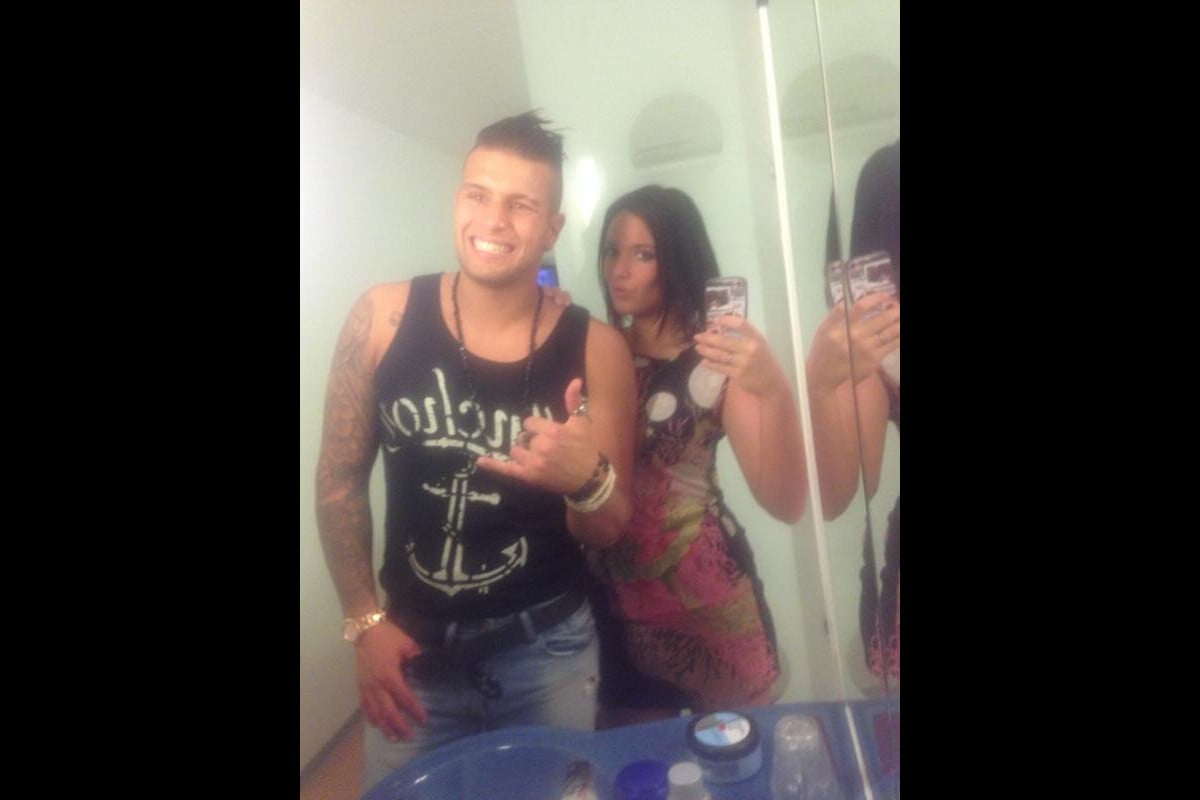 Photo : Kelly Helard et Neymar : en duo dans un film porno ? - PureBreak