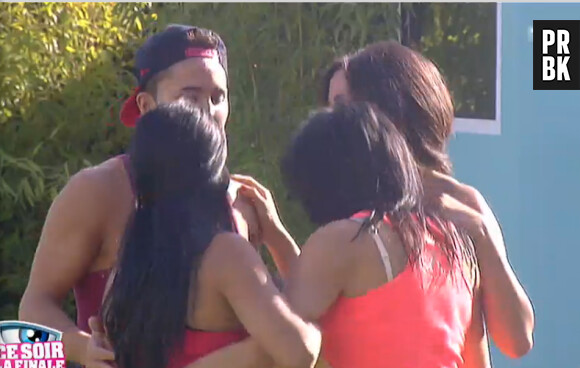 Secret Story 8 : Leila, Vivian, Nathalie et Jessica soudés avant la finale