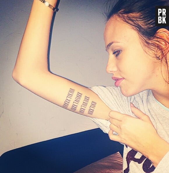 Vanessa Lawrens : des chiffres romains pour son nouveau tatouage