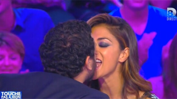 Cyril Hanouna et Nicole Scherzinger à deux doigts du baiser dans TPMP
