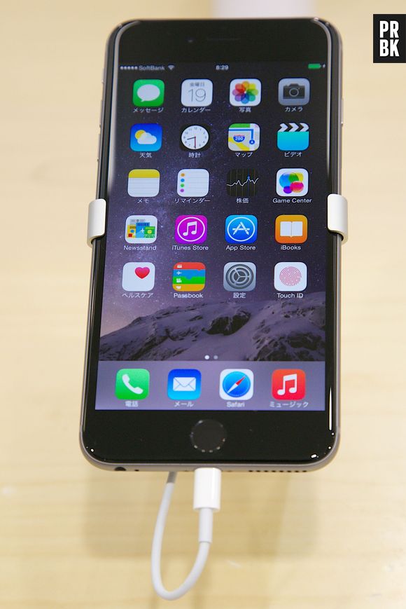 iPhone 6 : le nouveau smartphone d'Apple est en vente depuis le 19 septembre 2014