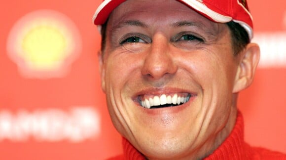 Michael Schumacher : le pilote "se réveille doucement" selon son fils