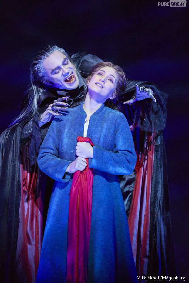 Les légendes sur les vampires dans le monde des origines sang