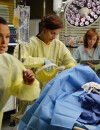 Grey's Anatomy saison 11, épisode 6 : Kevin McKidd et Camilla Luddington sur une photo