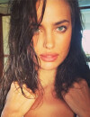 Irina Shayk, décolleté sexy sur Instagram