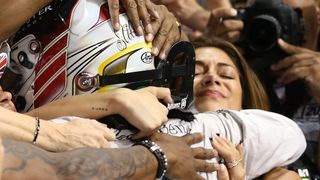 Nicole Scherzinger : larmes de joie après la victoire de Lewis Hamilton en F1