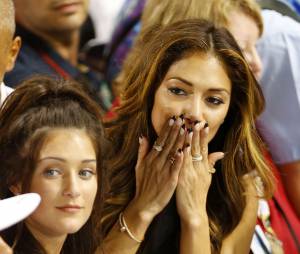 Nicole Scherzinger &eacute;mue apr&egrave;s la victoire en F1 de Lewis Hamilton, le 23 novembre 2014 &agrave; Abou Dhabi