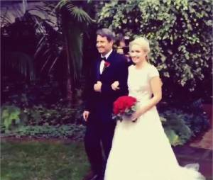 Leah Pipes et son papa lors de son mariage le 6 décembre 2014