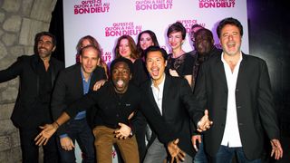 Ary Abittan, Frédérique Bel.. le cast de Qu'est-ce qu'on a fait au Bon Dieu fête son succès