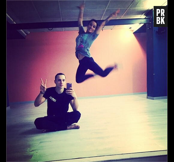 Alizée et Grégoire Lyonnet : pause acrobatique pendant les répétitions pour la tournée Danse avec les Stars