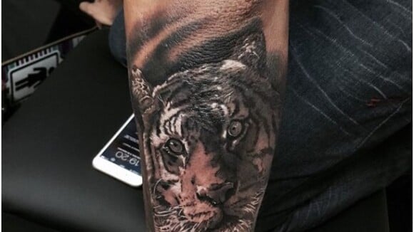 Neymar : un nouveau tatouage XL et animal