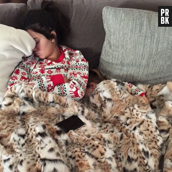 Kendall Jenner se repose après avoir trop bien fêté Noël, le 25 décembre 2014
