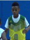 LeBron James : son fils de 10 ans assure sur un terrain de basket