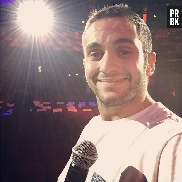 Malik Bentalha : son spectacle Malik se la raconte a été diffusé en direct depuis le Bataclan sur W9, le 28 janvier 2015