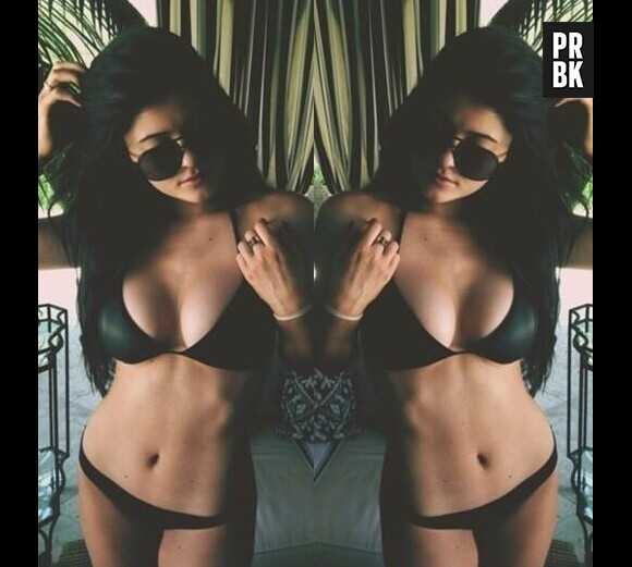 Kylie Jenner en bikini sur Twitter en juillet 2013