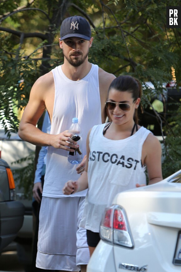 Lea Michele et Matthew Paetz amoureux, le 8 février 2015 à Los Angeles
