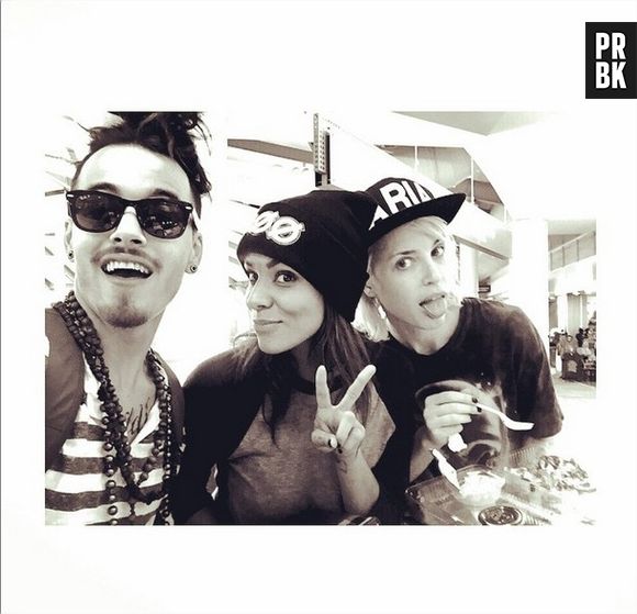 Shy'm et son amie Aria Crescendo sur le tournage du clip On s'en va en Louisiane, février 2015