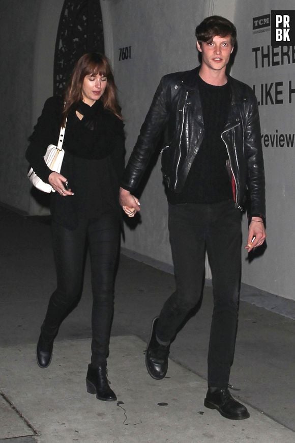 Dakota Johnson célibataire : rupture avec le rockeur Matthew Hitt à cause du succès de Fifty Shades of Grey