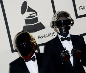 Daft Punk : Thomas Bangalter et Guy-Manuel de Homem Christo tombent les masques... pour une sculpture