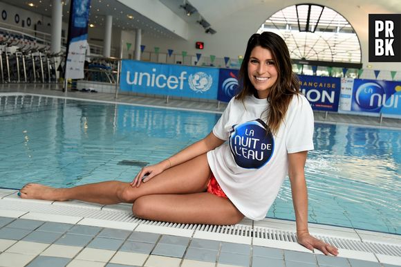 Laury Thilleman se mouille pour la bonne cause afin de mettre en avant la Nuit de l'Eau organisée par l'UNICEF - 13 mars 2015