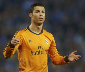 Cristiano Ronaldo : CR7 est la star la plus lik&eacute;e de Facebook