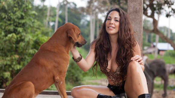 Kim (Les Marseillais en Thaïlande) : bientôt une liposuccion pour la bimbo ?