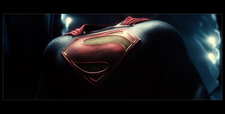 Batman v Superman, Dawn of Justice : le costume de Superman dévoilé dans le premier teaser