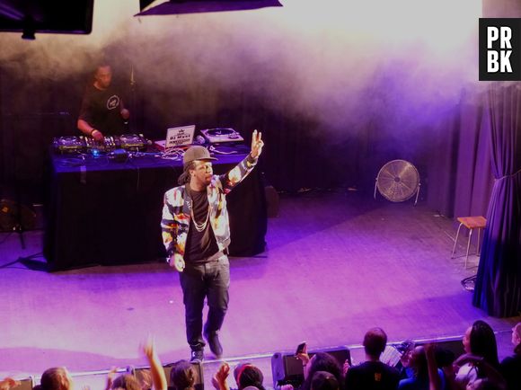 Youssoupha au concert de la Fête de la musique enregistré au Divan du Monde et diffusé sur Trace TV le 21 juin 2015