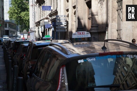 Uber VS Taxi : un client agressé à Lyon par un chauffeur de taxi ?