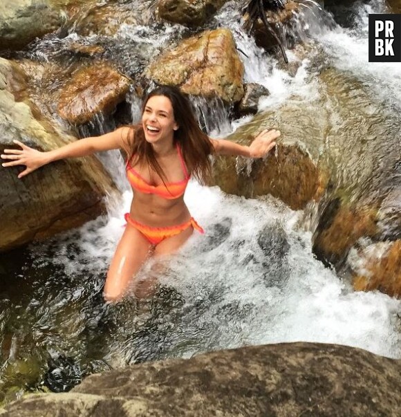 Marine Lorphelin sexy en bikini sur Instagram