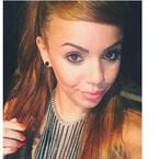 Niia Hall : #Askiparait, elle a eu plusieurs looks capillaires