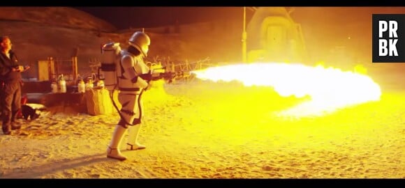 Star Wars 7 : un stormtrooper dans une vidéo des coulisses du tournage