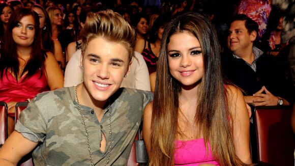 Justin Bieber et Selena Gomez réconciliés ? Des photos relancent les rumeurs de couple