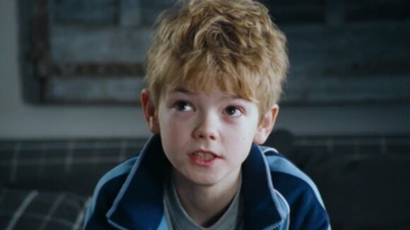Love Actually : 12 ans après, à quoi ressemble l'adorable petit garçon qui jouait Sam ?