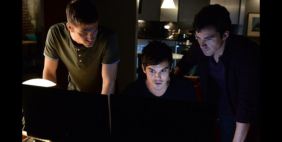  Pretty Little Liars saison 6 : qui est A ? Caleb, Toby et Ezra suspects 