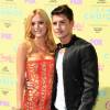 Bella Thorne et Gregg Sulkin aux Teen Choice Awards 2015, à Los Angeles, le 16 août 2015