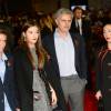 José Mourinho en famille avec sa fille Matilde Mourinho, son fils et sa femme à l'avant-première d'Hunger Games 3, le 10 novembre 2014 à Londres