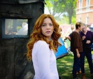 Under the Dome saison 3 : Rachelle Lefevre sur une photo