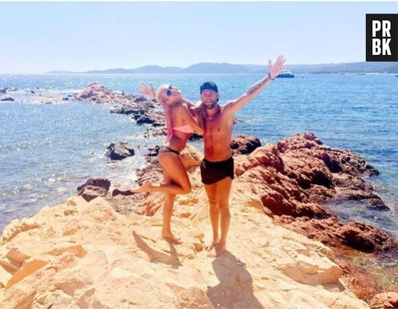 Adixia et Paga (Les Ch'tis VS Les Marseillais) en vacances en Corse