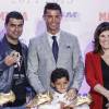 Cristiano Ronaldo et ses proches lors de la cérémonie du Soulier d'or, le 13 octobre 2015, à Madrid